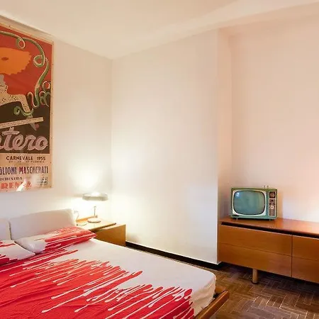 Sleeps 8 Air Con Wifi * San Michele di Pagana